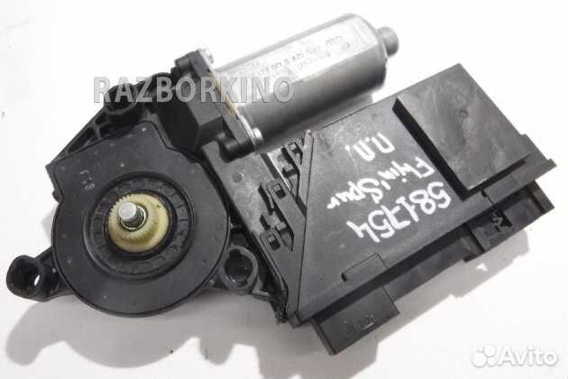 Моторчик переднего правого стеклоподъемника Bentley Continental Flying Spur 1