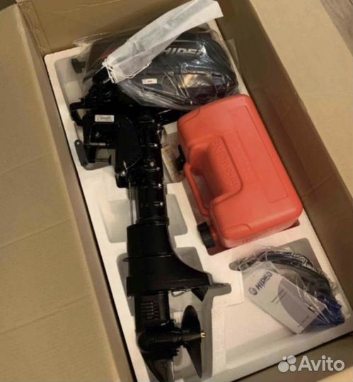 Лодочный мотор