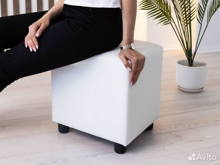 Пуфик для туалетного столика, пуф квадратный