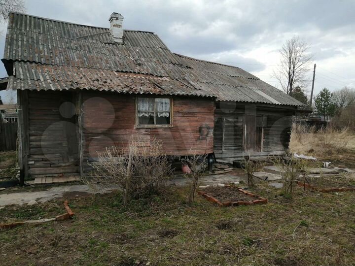 Дача 21 м² на участке 9 сот.
