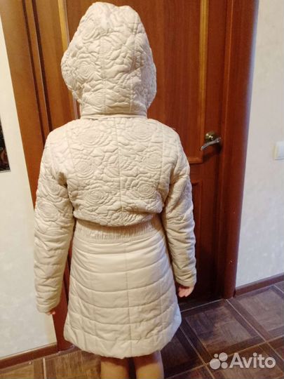 Пальто демисезонное для девочки