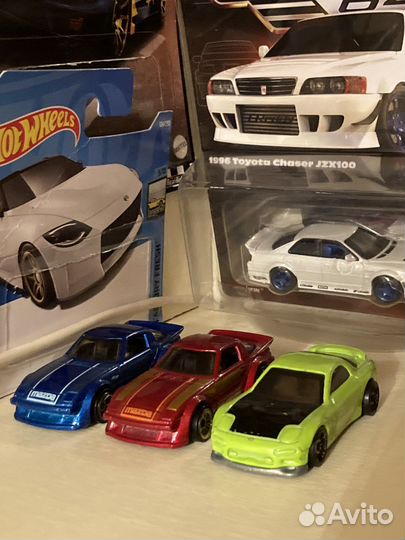 Hot wheels машинки