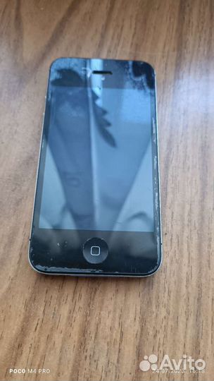 Телефон iPhone