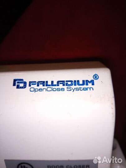 Доводчик дверной Polladium Dorma Германия