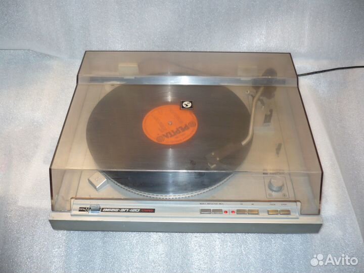 Проигрыватель пластинок I класса 
