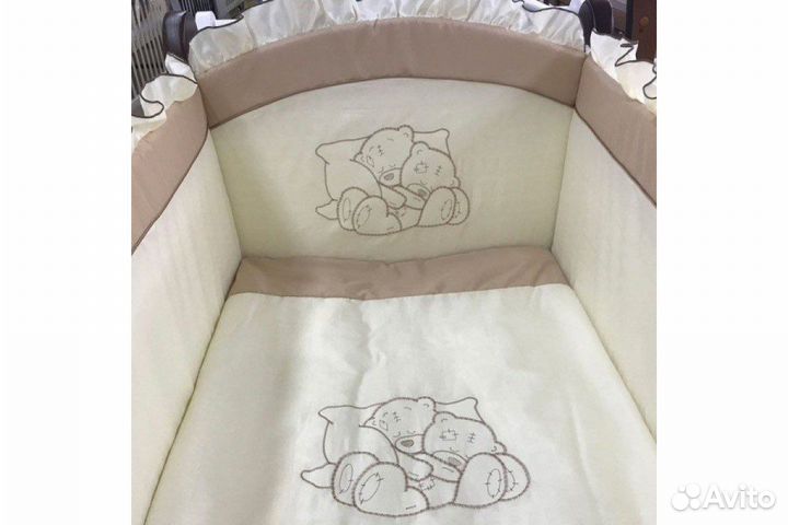 Комплект в детскую кроватку бортики