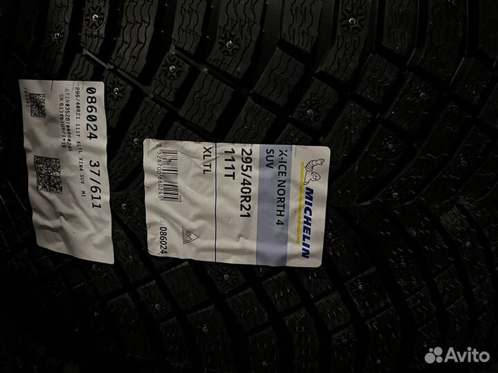 Michelin X-Ice North 4 SUV 295/40 R21