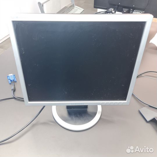 Монитор для компьютера бу