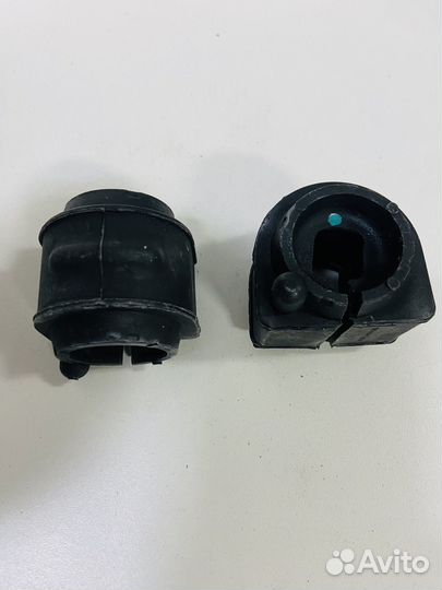 Втулка стабилизатора заднего Ford Focus C-Max 1.6