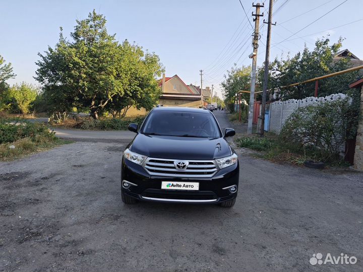 Toyota Highlander 3.5 AT, 2011, 130 000 км