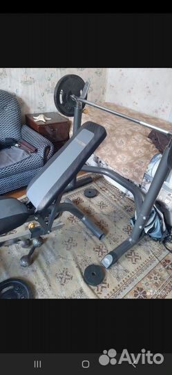 Скамья для жима и штанга