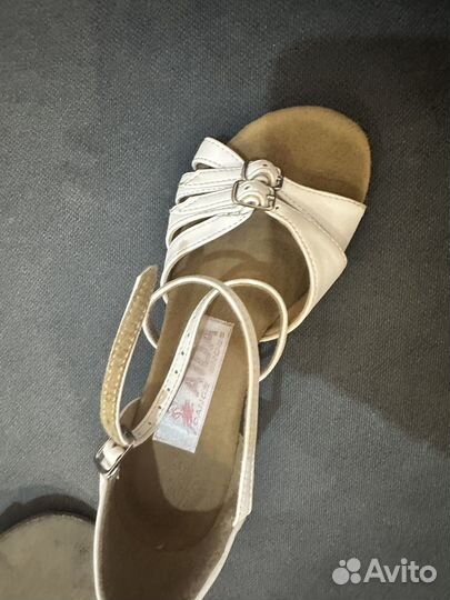 Босоножки для бальных танцев