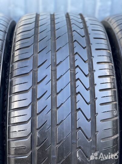 Lexani LX-Twenty 245/35 R20 95W