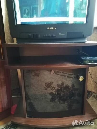 Тумба под тв