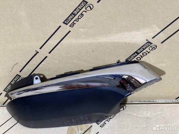 Накладка зеркала правая Lexus Rx 4 2015-2019