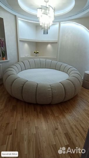 Круглая кровать