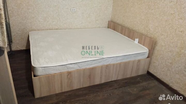 Кровать двуспальная 160х200 