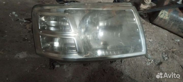 Фара ford ranger