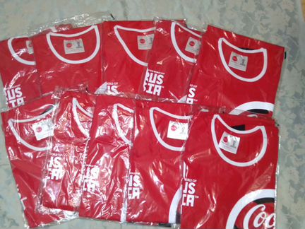 Кока кола футболки