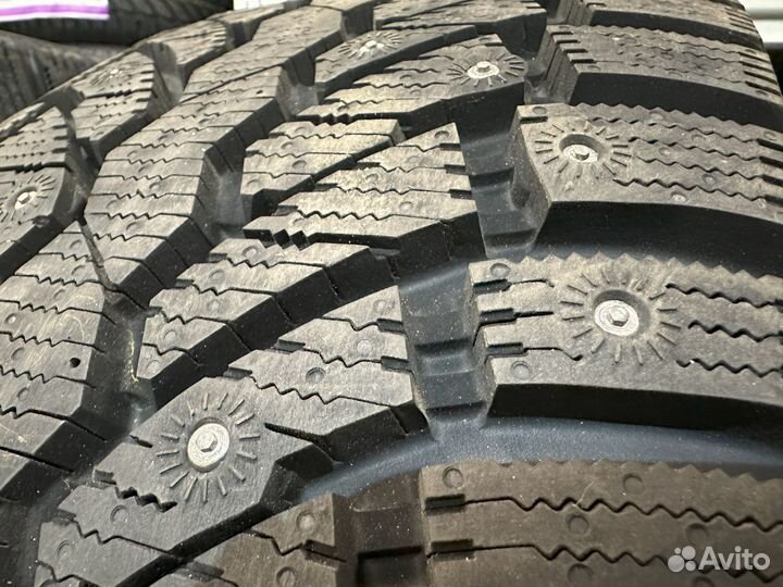 Pirelli Formula Ice 235/60 R18 107T