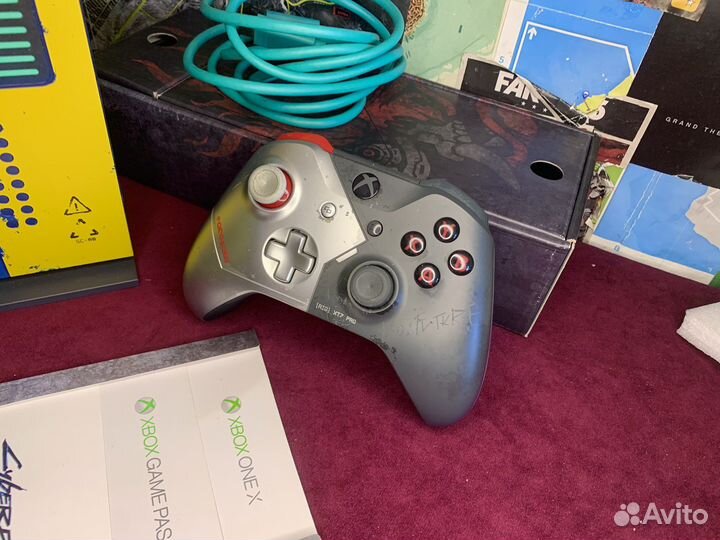 Xbox One X Cyberpunk 2077 Edition Как новый + Игры