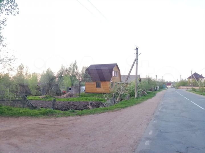 Дом 52,7 м² на участке 13 сот.