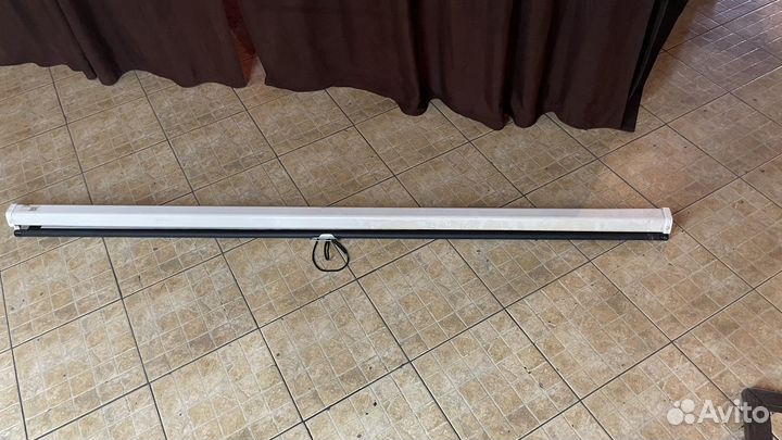 Пректор nec ve281x и экран для проектора