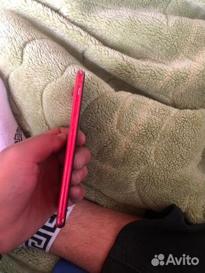 iPhone SE (2020), 64 ГБ