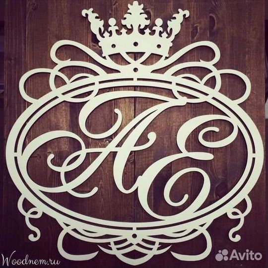 Свадебный герб из дерева, монограмма