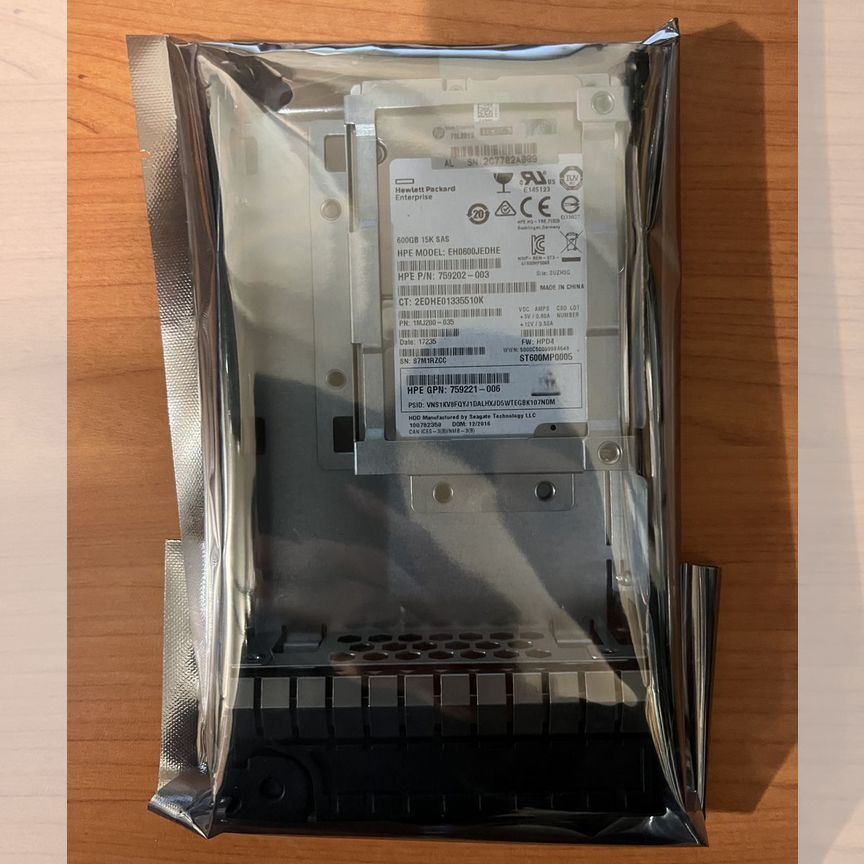 [737574-001] Жесткий Диск Hp 600gb 15k Sas 12g 3.5 737574-001