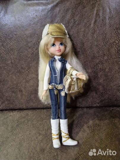 Кукла Bratz, Мокси, Блэйз