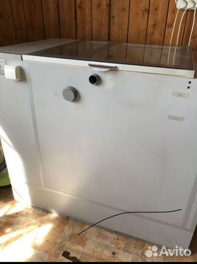 Продам Машинки для очистки пухо-перовых изделий