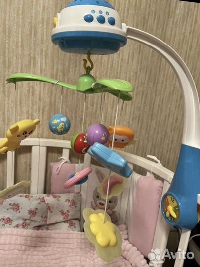 Мобиль на детскую кроватку