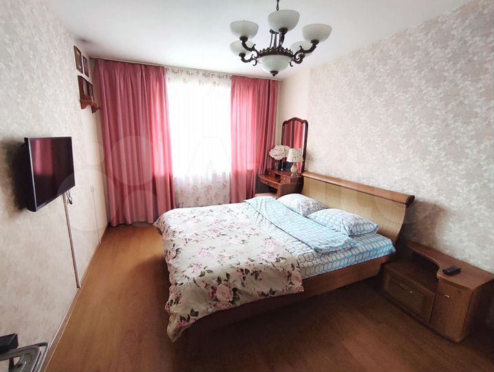 1-к. квартира, 45 м², 4/17 эт.