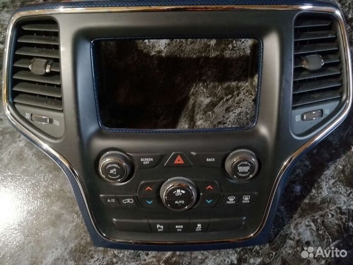 Блок управления печки/климат контроля Jeep