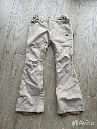 Брюки для сноуборда женские