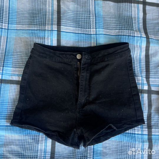 Шорты женские
