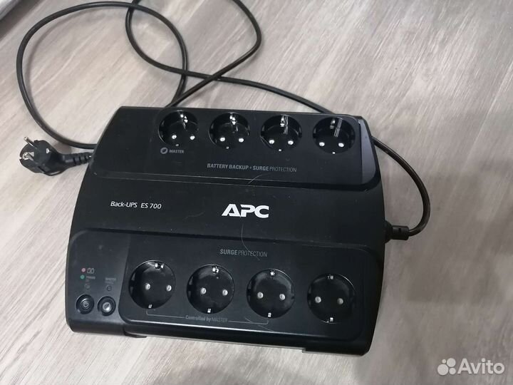 Ибп APC BE700G-RS