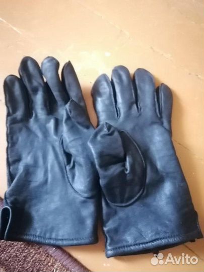 Шапка ушанка новая и перчатки