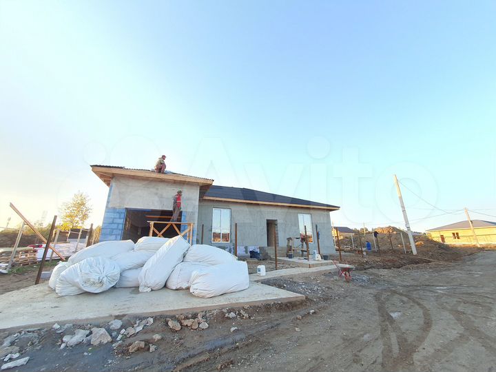 Дом 200 м² на участке 5 сот.