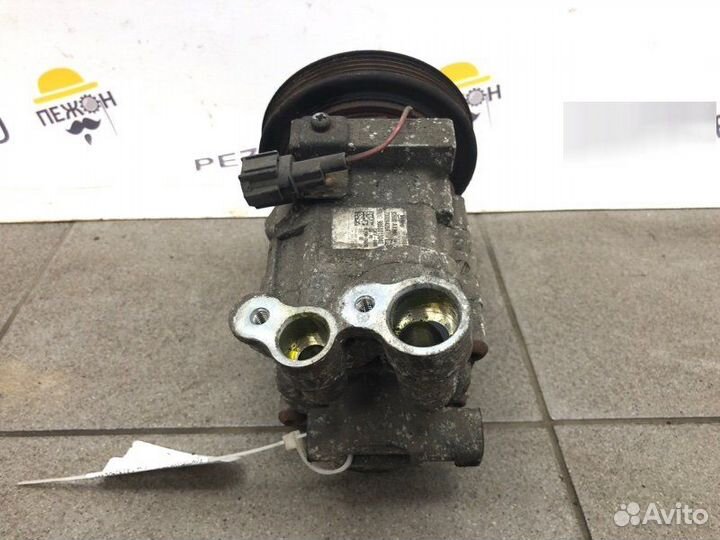 Компрессор кондиционера Nissan Note E11 1.4 CR14DE