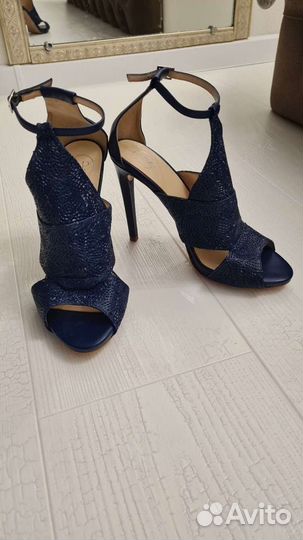 Босоножки женские 38 размер Италия