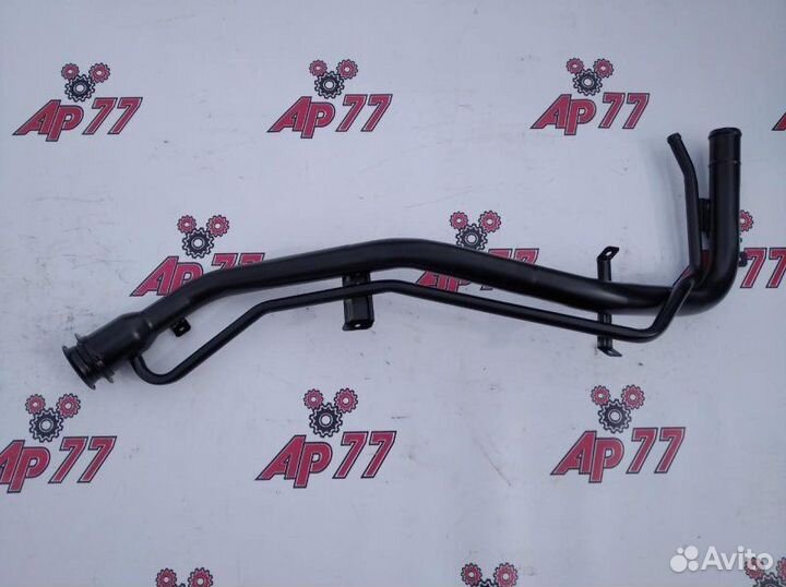 Горловина топливного бака Mitsubishi Pajero Io