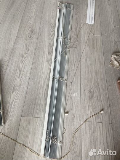 Жалюзи две штуки