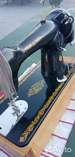 Новая швейная машинка пмз СССР