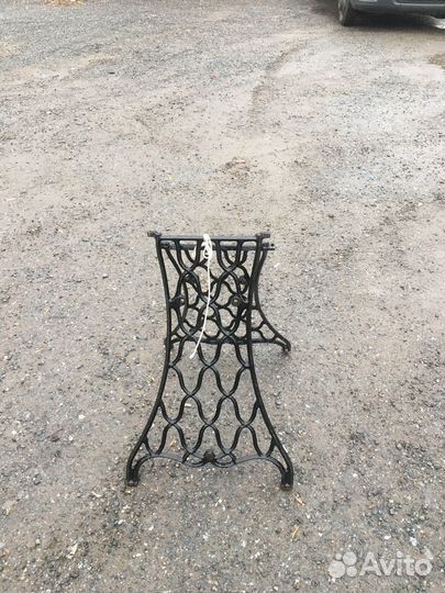 Ножки от швейной машины чугунные