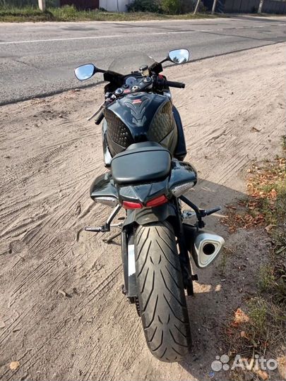 Suzuki gsx r 750