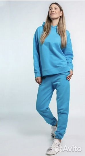 Спортивный костюм женский 50р новый