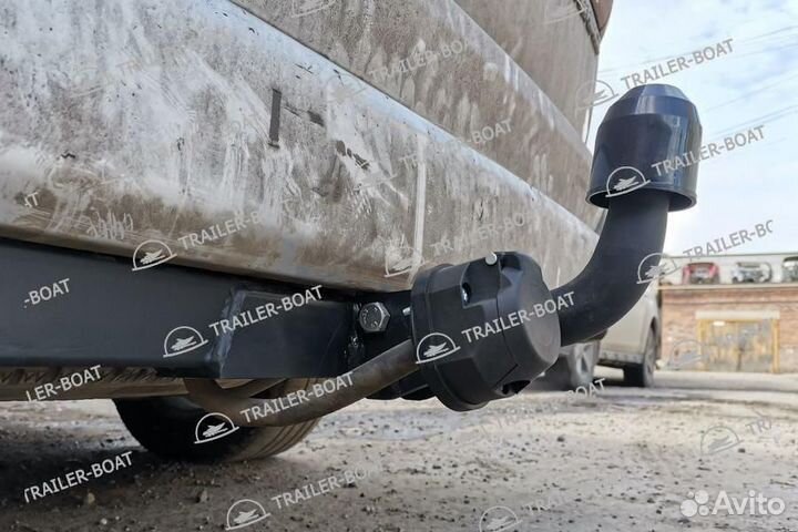 Фаркоп Toyota Regius 2WD/4WD 1999-2002, рама и крюк-шар 50 мм, 44173