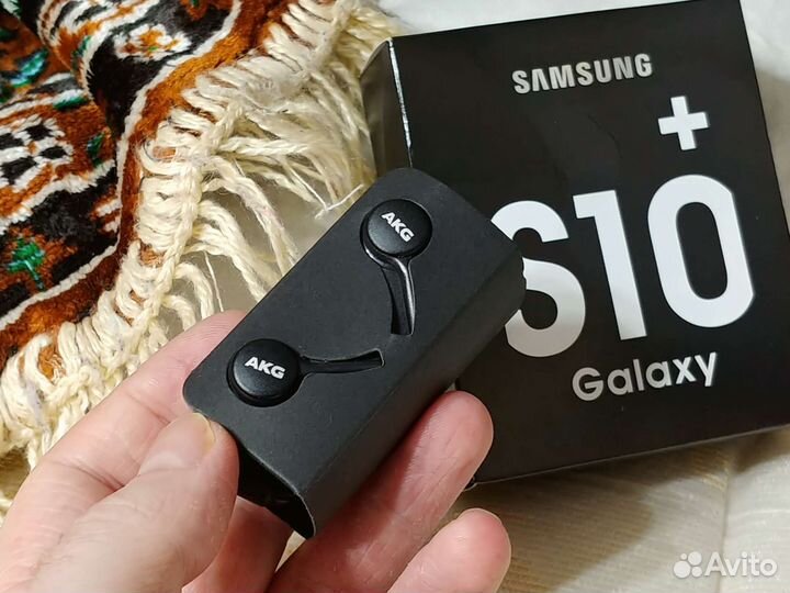 Наушники Samsung galaxy s10+ новые